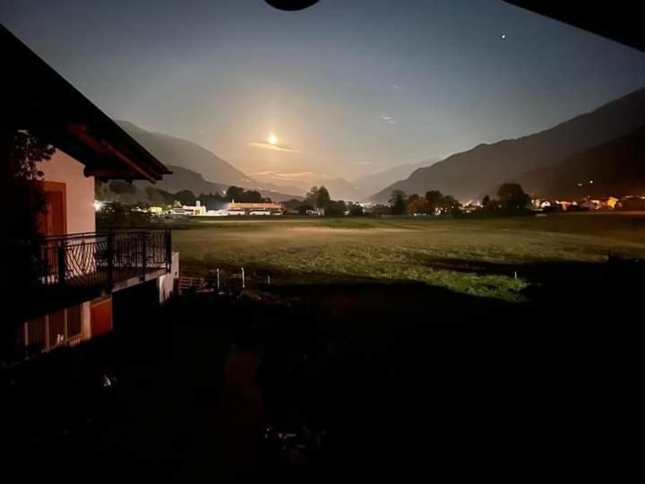 Alloggio del contadino Sondrio Esterno foto