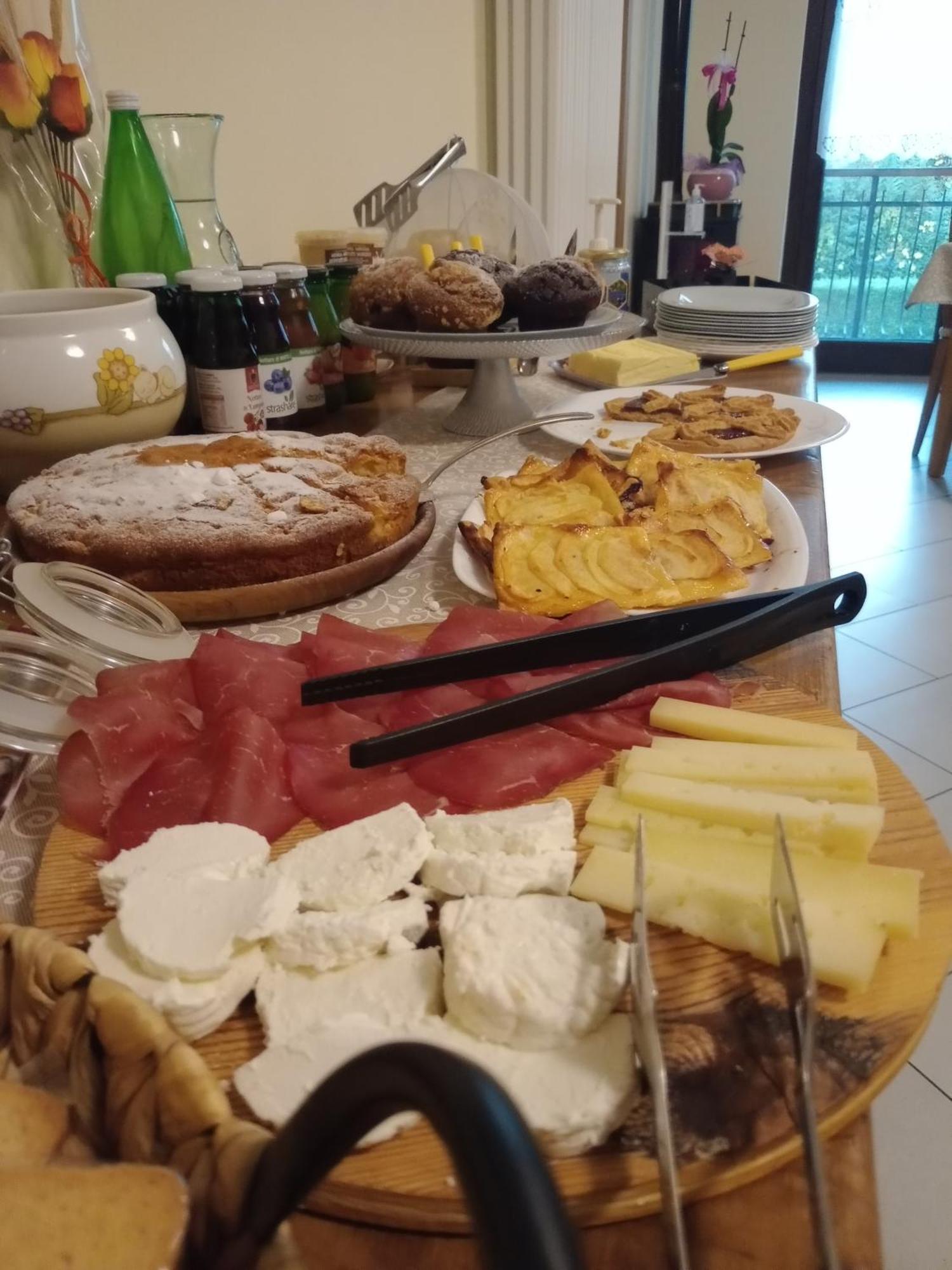 Alloggio del contadino Sondrio Esterno foto